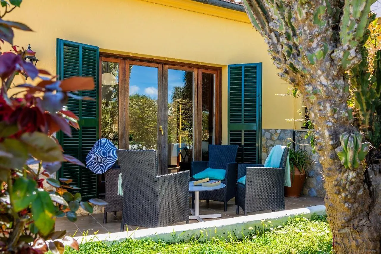 Villa Mariposa Con Piscina Privada Son Serra de Marina İspanya